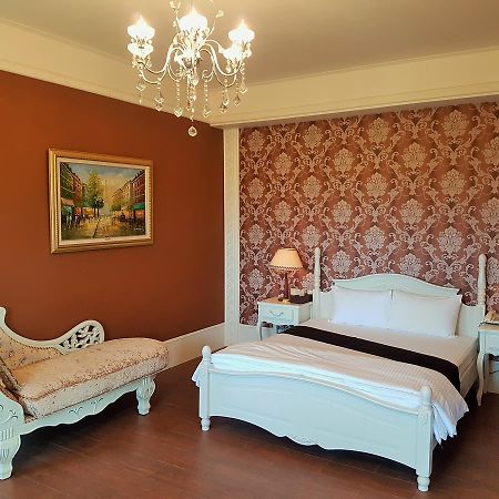 Haut Rhin Villa Yilan Ngoại thất bức ảnh