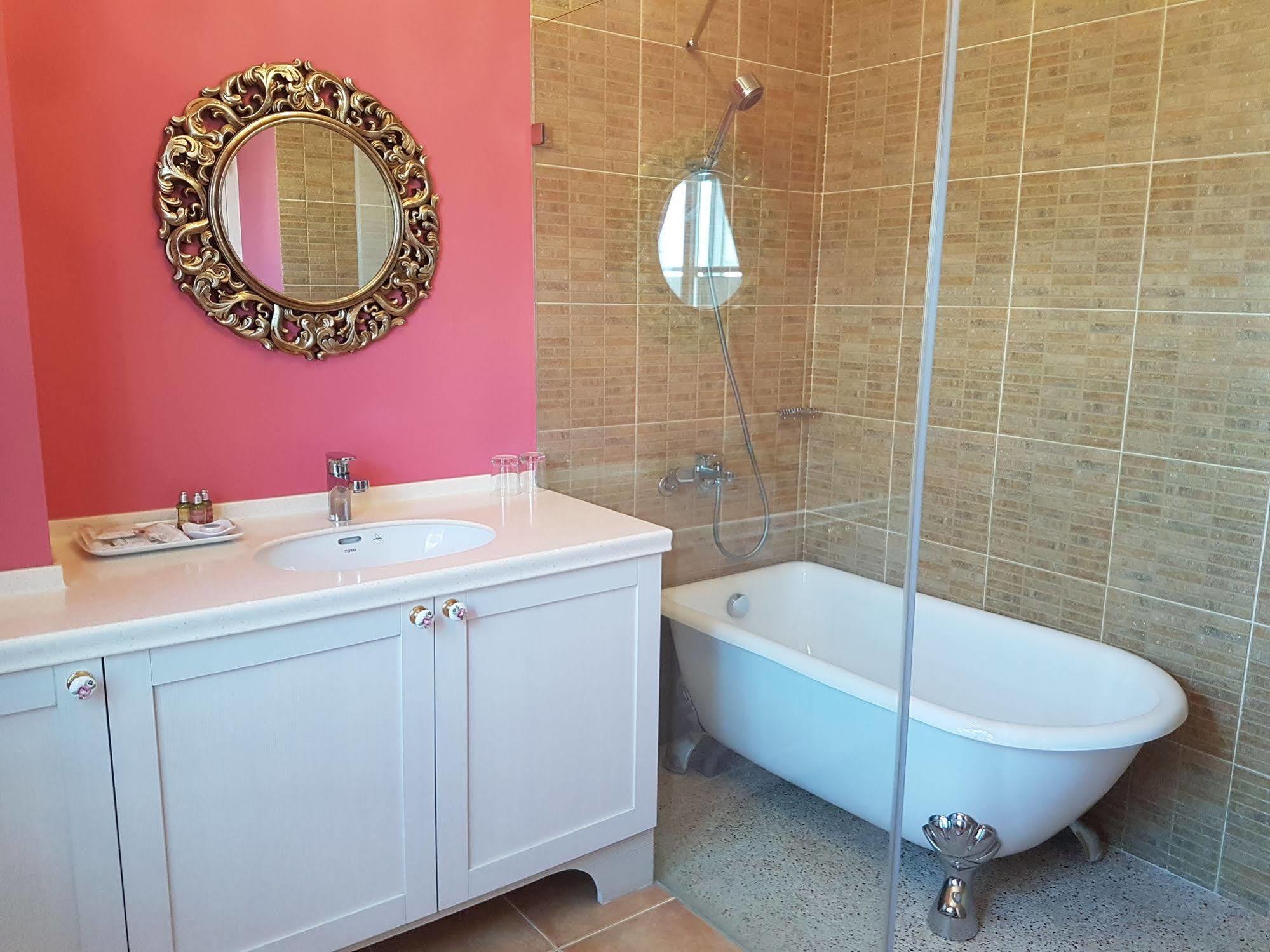 Haut Rhin Villa Yilan Ngoại thất bức ảnh